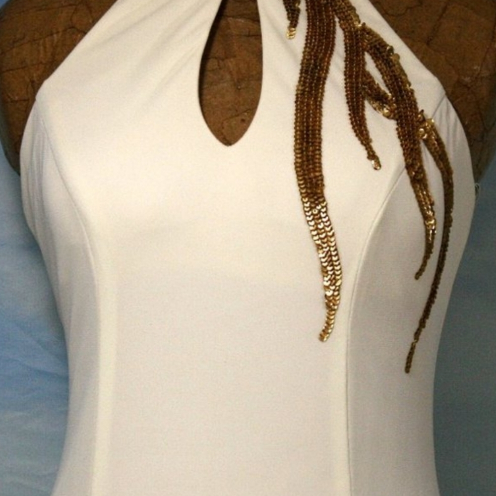 NightWay Long Gown - Picture 3 of 16